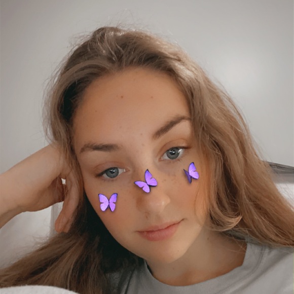 Meet your Posher, Taylor - Picture 1 of 1